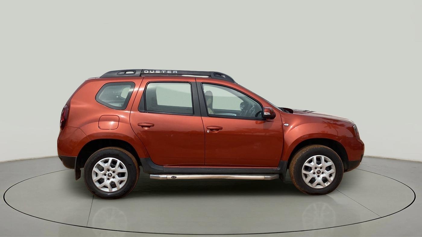 2016 Renault Duster 110 PS RXL 4X2 AMT, Diesel, Automatic, 41,022 km, Right Side View