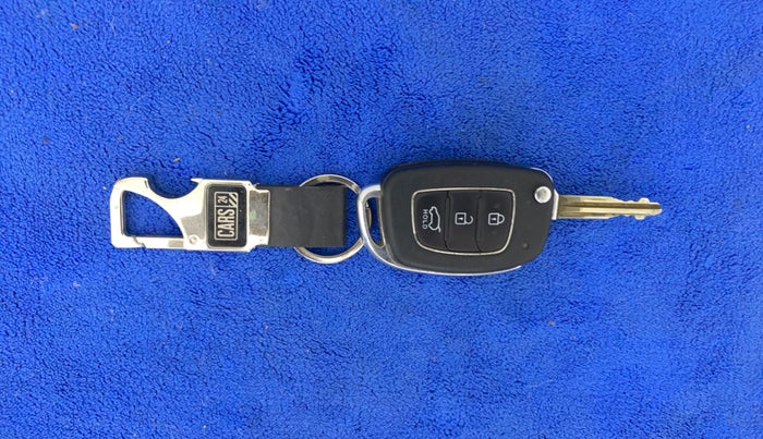 2020 Hyundai Elite i20 SPORTZ PLUS 1.2, Petrol, Manual, 40,065 km, Key Close Up