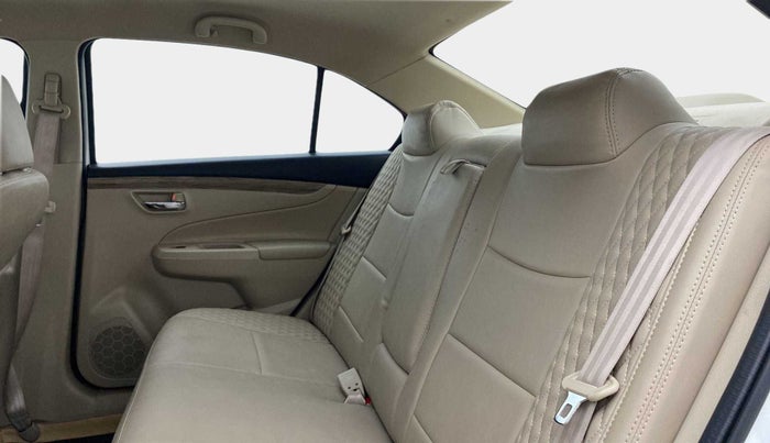 2023 Maruti Ciaz SIGMA 1.5 SHVS MT  PETROL, Petrol, Manual, 20,108 km, Right Side Rear Door Cabin