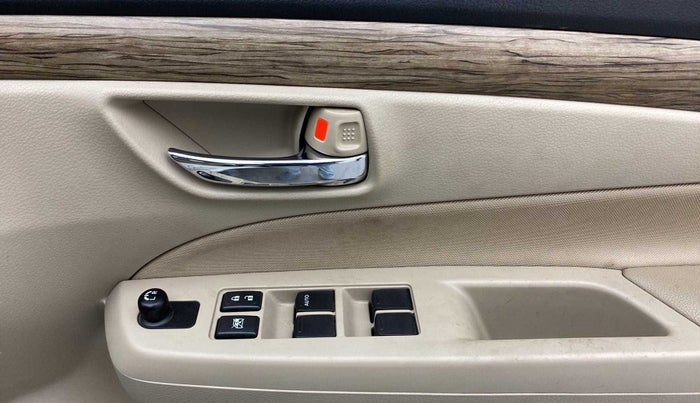 2023 Maruti Ciaz SIGMA 1.5 SHVS MT  PETROL, Petrol, Manual, 20,108 km, Driver Side Door Panels Control