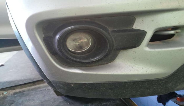 2016 Renault Kwid RXL, Petrol, Manual, 79,243 km, Right fog light - Not working
