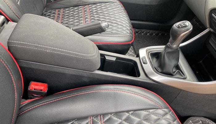2020 Tata ALTROZ XZ PETROL, Petrol, Manual, 27,971 km, Gear Lever