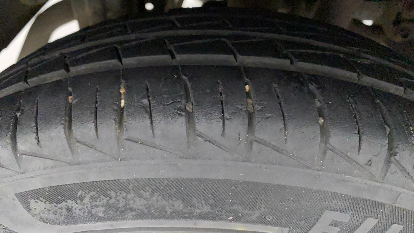 2019 Maruti Alto VXI, Petrol, Manual, 24,657 km, Right Rear Tyre Tread
