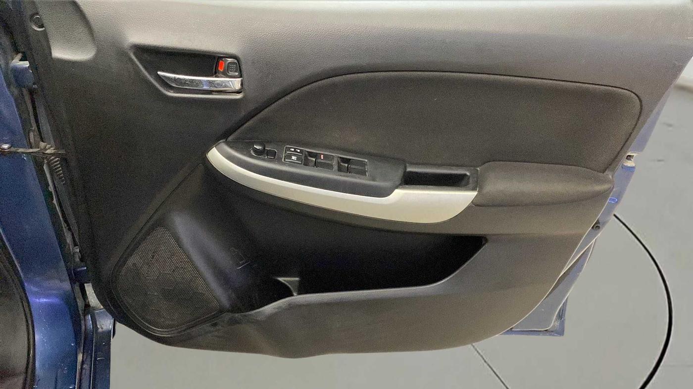 2017 Maruti Baleno DELTA PETROL 1.2, Petrol, Manual, 84,154 km, Driver Side Door Panels Control