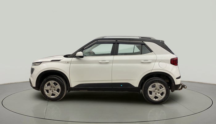 2020 Hyundai VENUE S 1.4 CRDI, Diesel, Manual, 46,446 km, Left Side