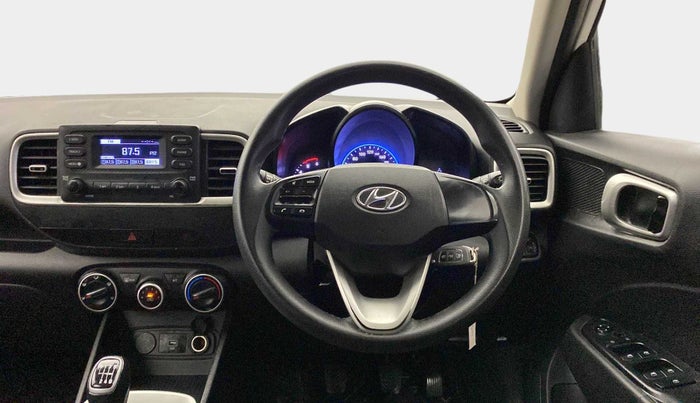 2020 Hyundai VENUE S 1.4 CRDI, Diesel, Manual, 46,446 km, Steering Wheel Close Up