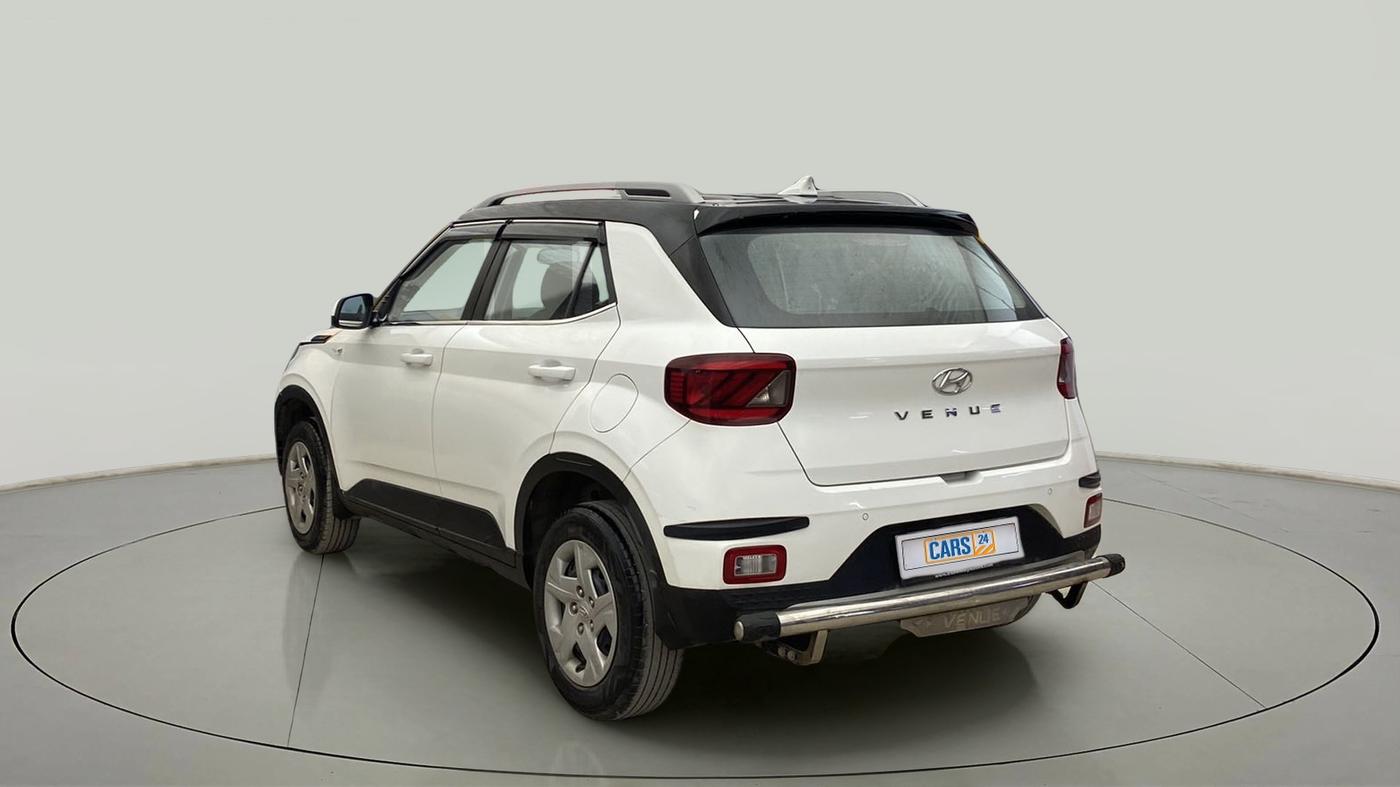 2020 Hyundai VENUE S 1.4 CRDI, Diesel, Manual, 46,446 km, Left Back Diagonal