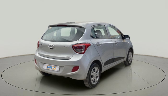 2015 Hyundai Grand i10 MAGNA 1.2 KAPPA VTVT, Petrol, Manual, 63,211 km, Right Back Diagonal