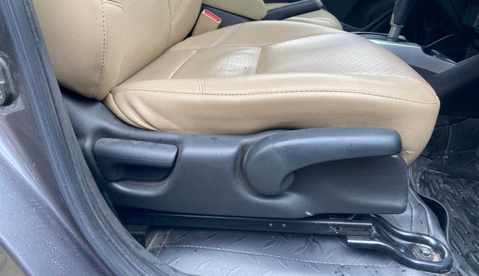 2019 Honda Jazz 1.2L I-VTEC VX CVT, Petrol, Automatic, 40,233 km, Driver Side Adjustment Panel