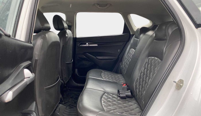 2021 KIA SELTOS HTK PLUS 1.5, Petrol, Manual, 56,274 km, Right Side Rear Door Cabin