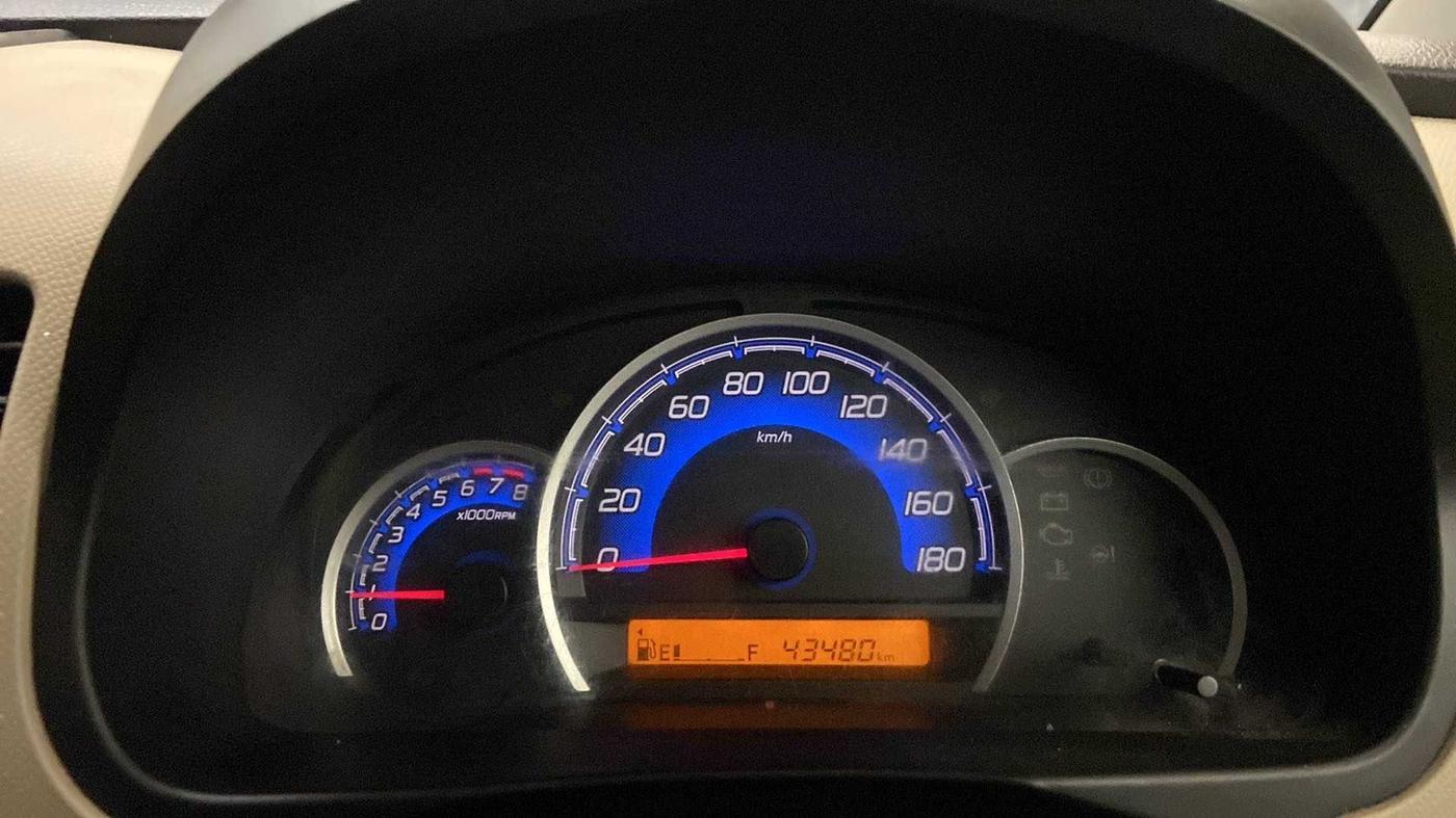 2017 Maruti Wagon R 1.0 VXI, Petrol, Manual, 43,683 km, Odometer Image