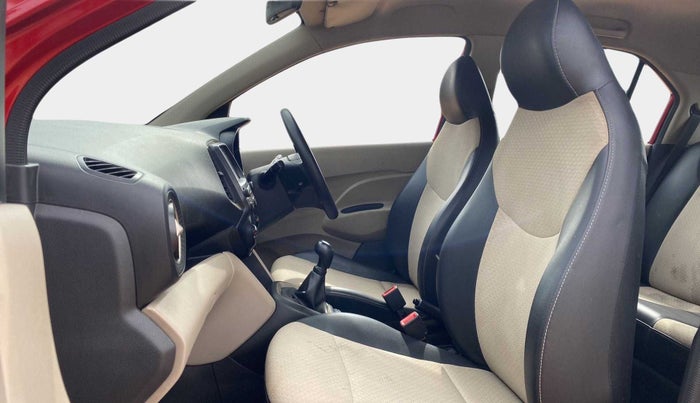 2019 Hyundai NEW SANTRO SPORTZ MT, Petrol, Manual, 43,255 km, Right Side Front Door Cabin