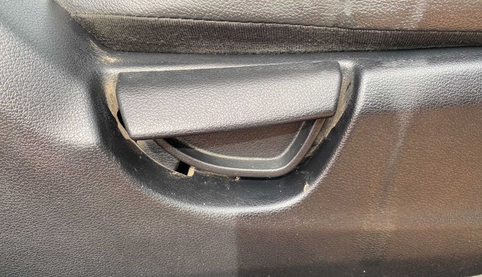 2019 Hyundai NEW SANTRO SPORTZ MT, Petrol, Manual, 43,255 km, Driver Side Adjustment Panel