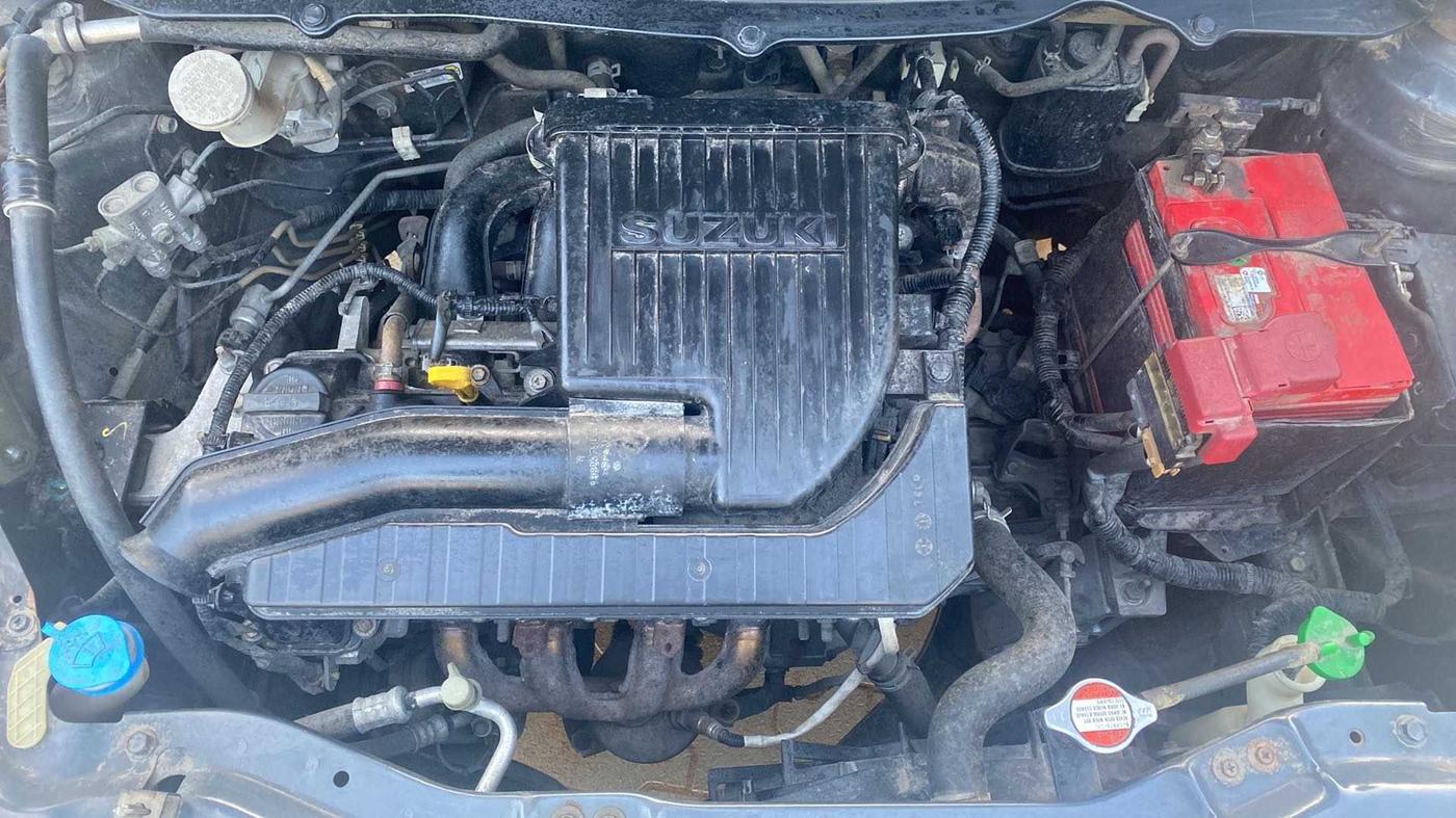 2016 Maruti Swift VXI, Petrol, Manual, 67,598 km, Open Bonet