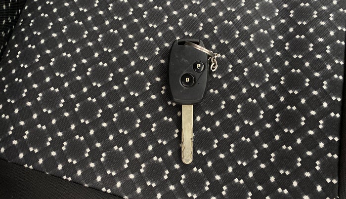 2012 Honda Brio S MT, Petrol, Manual, 97,925 km, Key Close Up