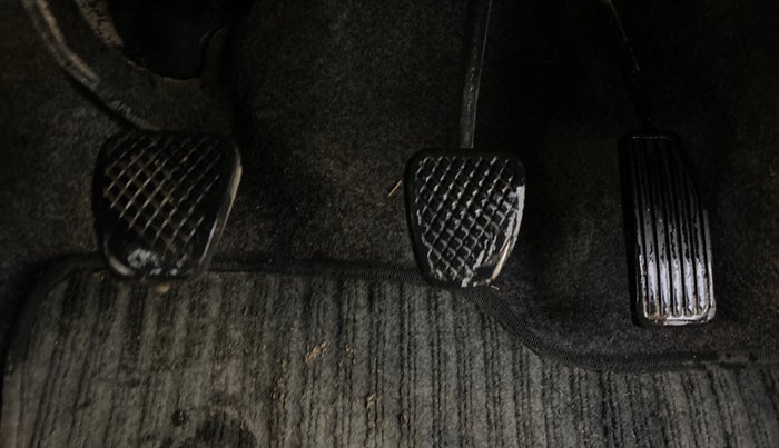 2012 Honda Brio S MT, Petrol, Manual, 97,925 km, Pedals