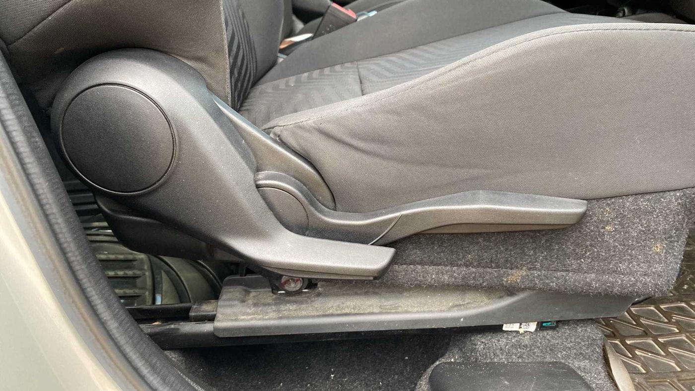 2018 Maruti Swift ZXI AMT, Petrol, Automatic, 54,862 km, Driver Side Adjustment Panel