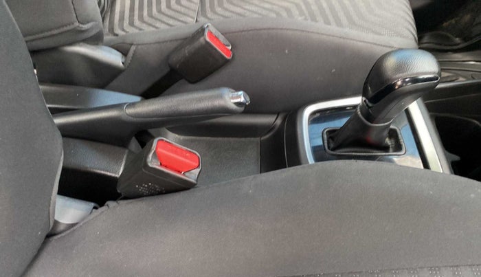 2018 Maruti Swift ZXI AMT, Petrol, Automatic, 54,862 km, Gear Lever