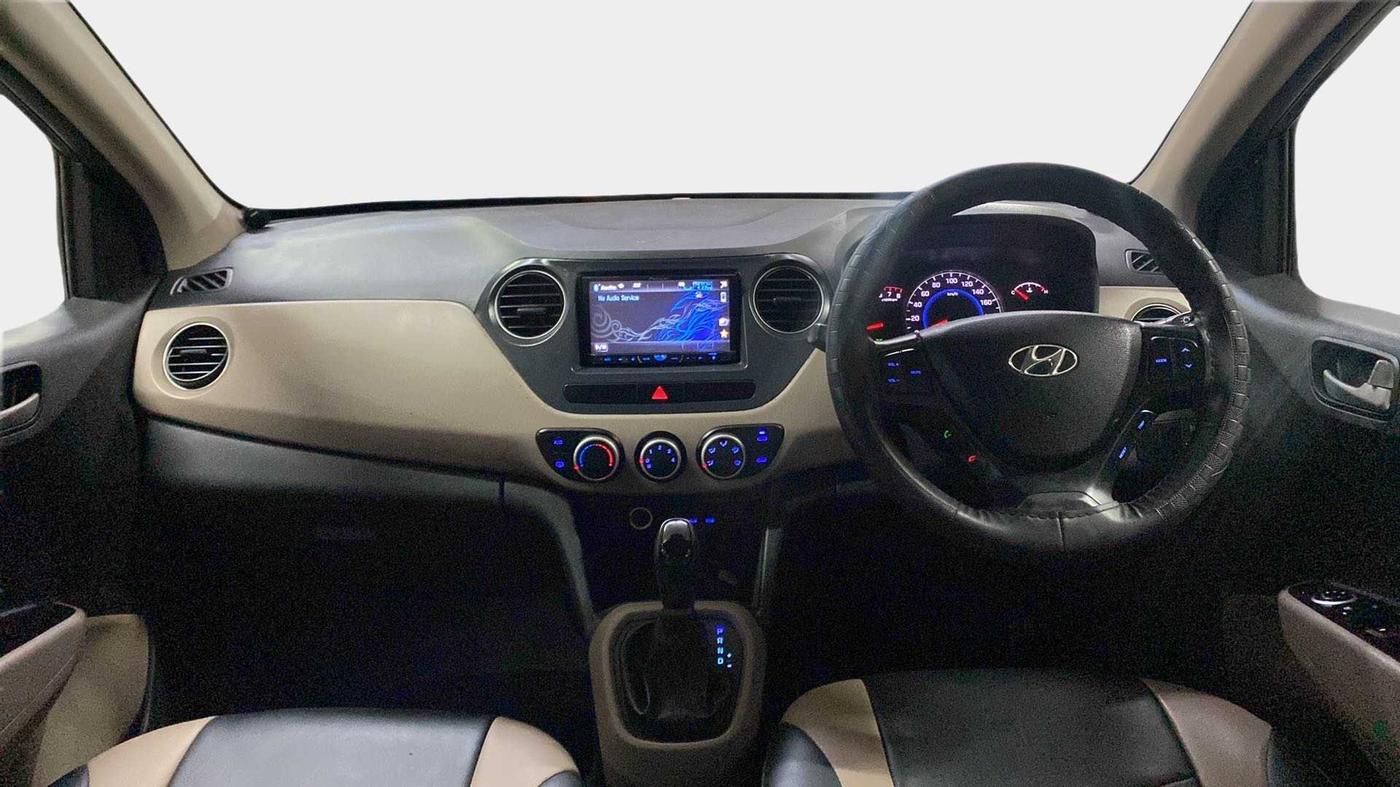 2015 Hyundai Grand i10 ASTA AT 1.2 KAPPA VTVT, Petrol, Automatic, 54,671 km, Dashboard