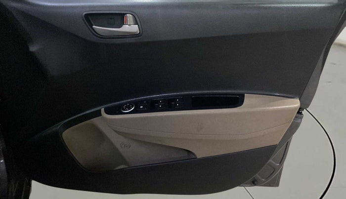 2015 Hyundai Grand i10 ASTA AT 1.2 KAPPA VTVT, Petrol, Automatic, 54,671 km, Driver Side Door Panels Control