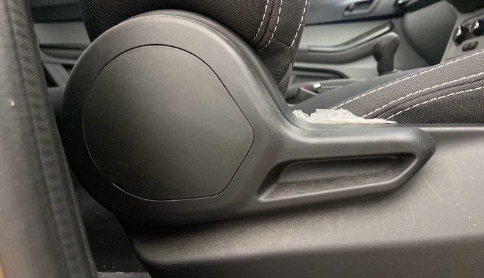 2023 Tata Tiago XE PETROL, Petrol, Manual, 7,441 km, Driver Side Adjustment Panel