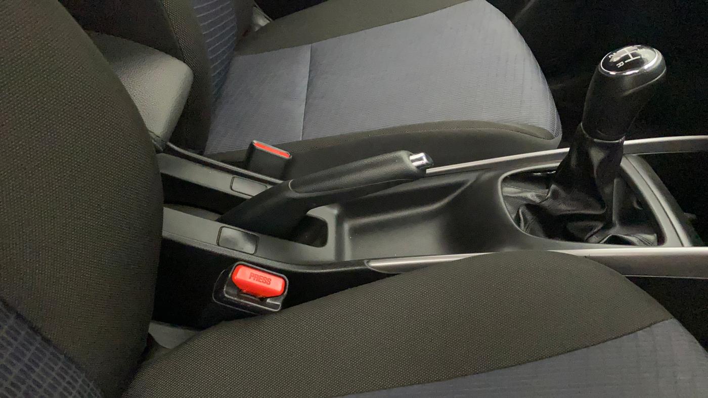 2020 Toyota Glanza G, Petrol, Manual, 13,430 km, Gear Lever