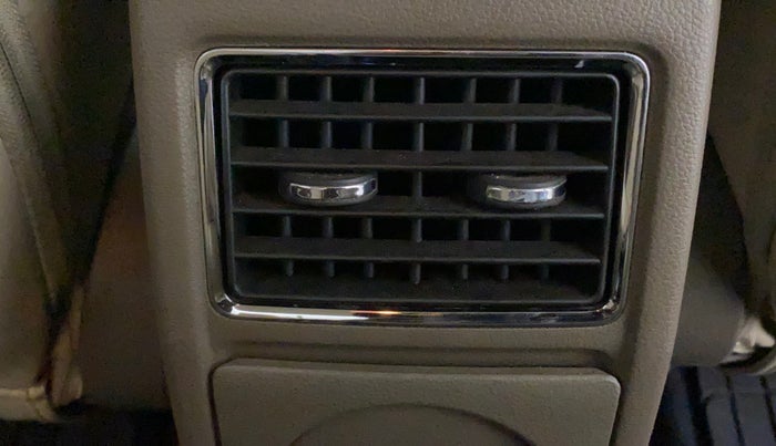 2015 Skoda Rapid 1.5 TDI CR ELEGANCE AT, Diesel, Automatic, 73,609 km, Rear AC Vents