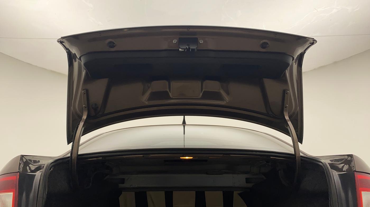 2015 Skoda Rapid 1.5 TDI CR ELEGANCE AT, Diesel, Automatic, 73,609 km, Boot Door Open