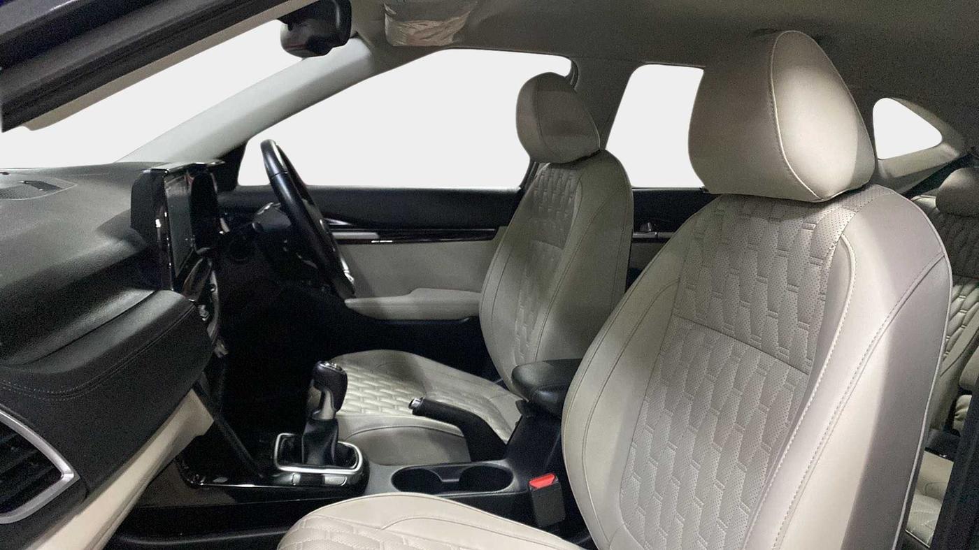 2019 KIA SELTOS HTX 1.5 PETROL, Petrol, Manual, 36,666 km, Right Side Front Door Cabin