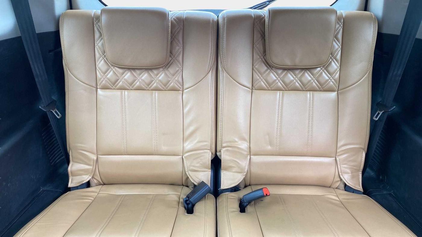 2018 Mahindra XUV500 W11, Diesel, Manual, 63,473 km, Third Seat Row ( optional )