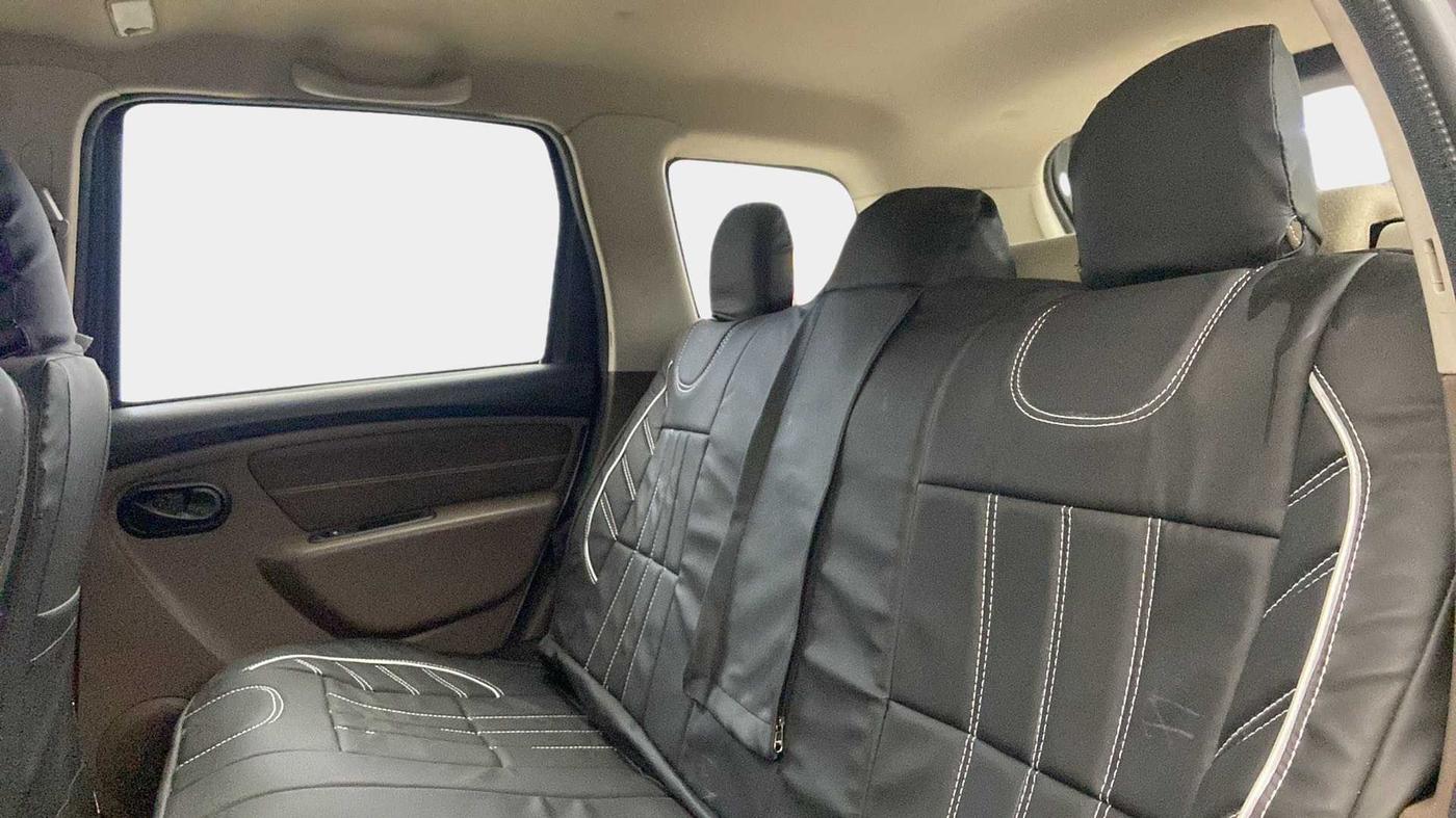 2018 Renault Duster RXL PETROL, Petrol, Manual, 98,751 km, Right Side Rear Door Cabin