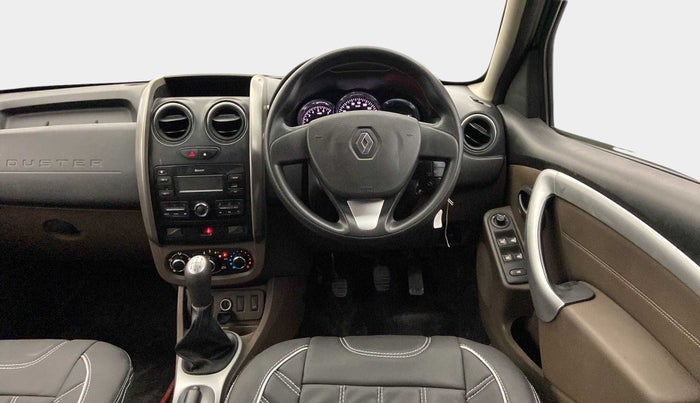 2018 Renault Duster RXL PETROL, Petrol, Manual, 98,751 km, Steering Wheel Close Up