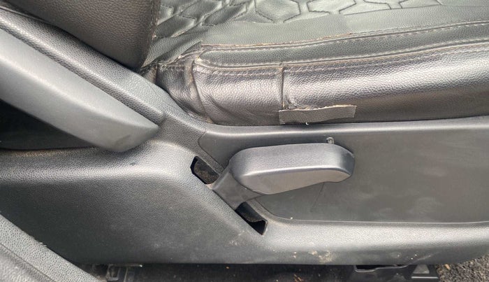 2019 Ford Ecosport TREND + 1.5L PETROL AT, Petrol, Automatic, 53,416 km, Driver Side Adjustment Panel