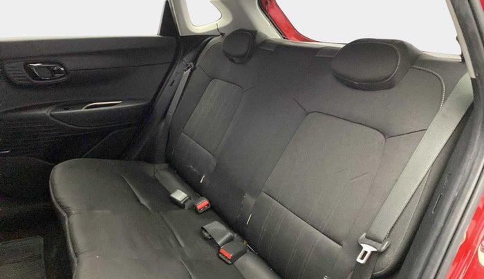 2021 Hyundai NEW I20 ASTA 1.2 MT, Petrol, Manual, 43,993 km, Right Side Rear Door Cabin
