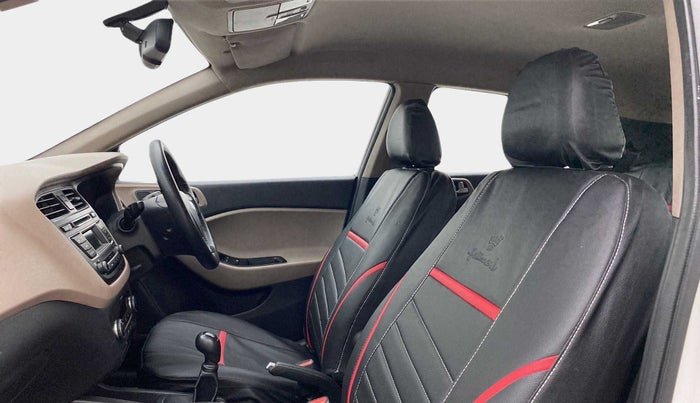 2015 Hyundai Elite i20 SPORTZ 1.2, Petrol, Manual, 94,670 km, Right Side Front Door Cabin