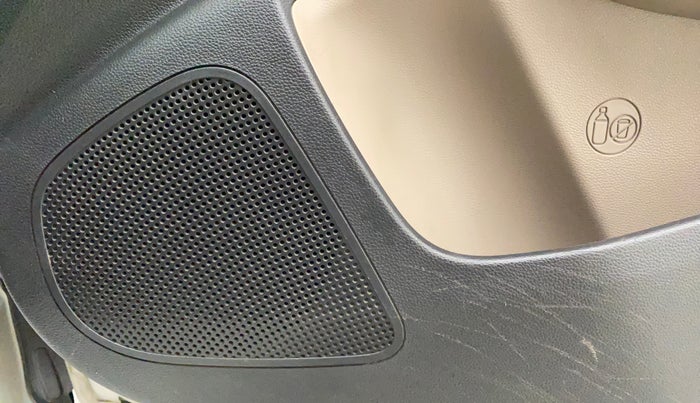 2017 Hyundai Grand i10 SPORTZ (O) AT 1.2 KAPPA VTVT, Petrol, Automatic, 44,413 km, Speaker