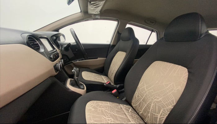 2017 Hyundai Grand i10 SPORTZ (O) AT 1.2 KAPPA VTVT, Petrol, Automatic, 44,413 km, Right Side Front Door Cabin
