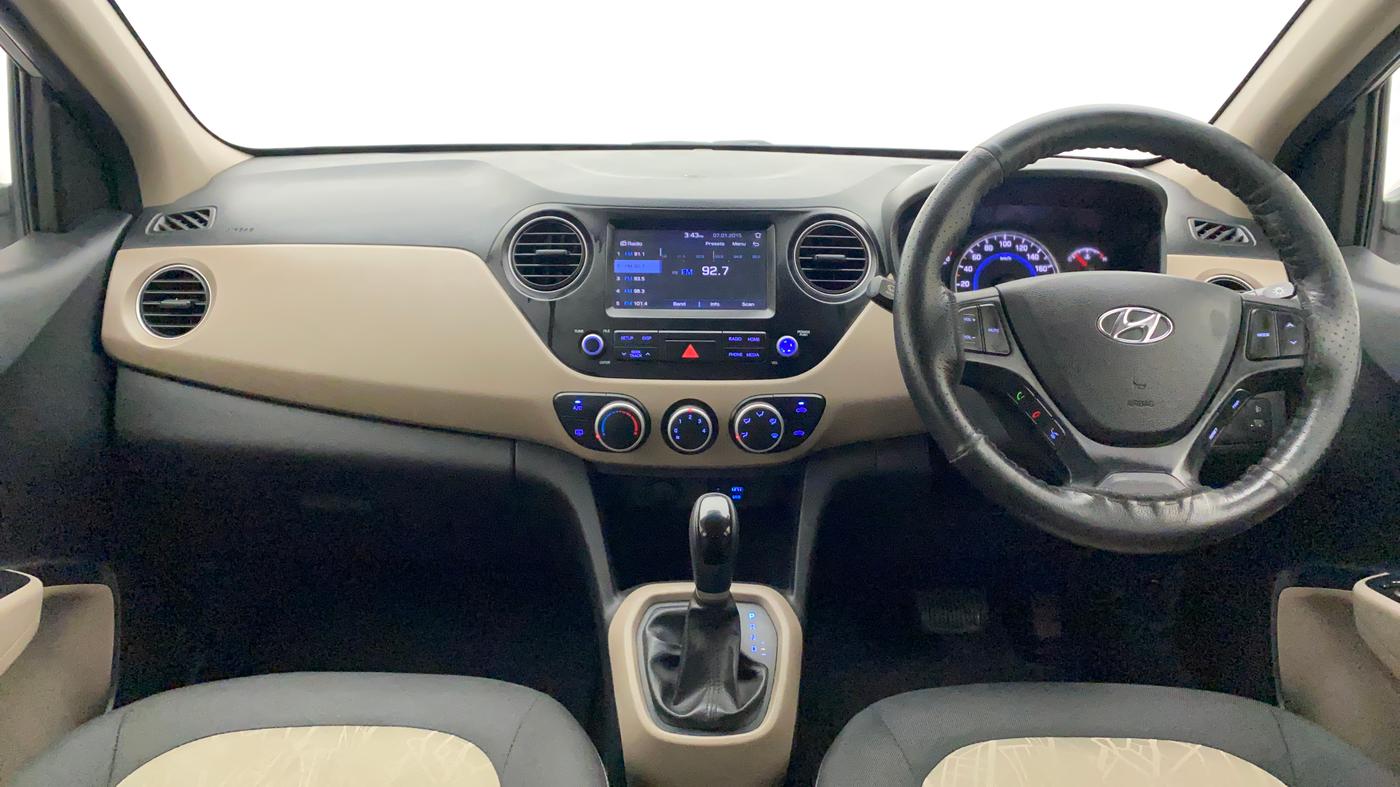 2017 Hyundai Grand i10 SPORTZ (O) AT 1.2 KAPPA VTVT, Petrol, Automatic, 44,413 km, Dashboard