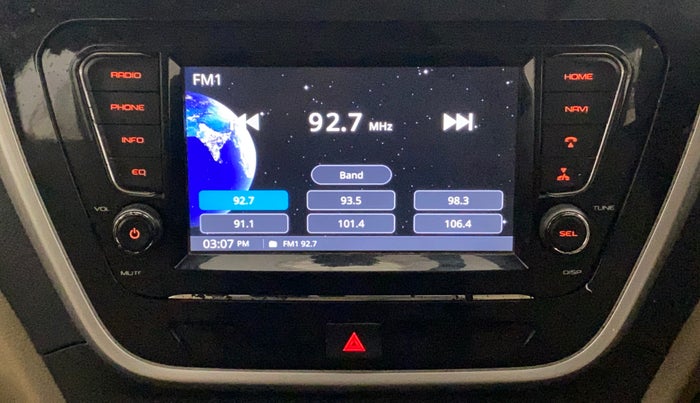 2018 Mahindra TUV300 T10, Diesel, Manual, 51,656 km, Infotainment System