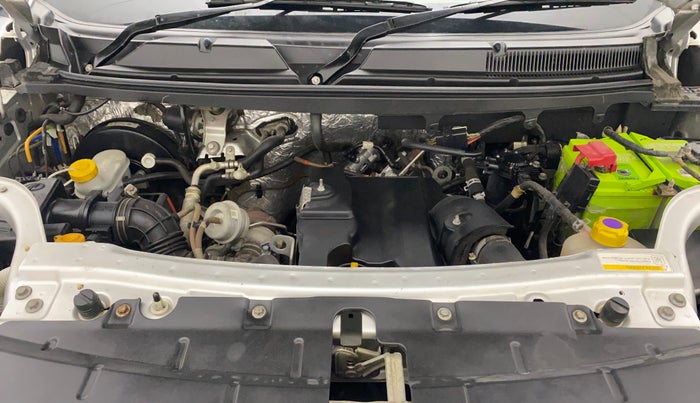 2018 Mahindra TUV300 T10, Diesel, Manual, 51,656 km, Open Bonet