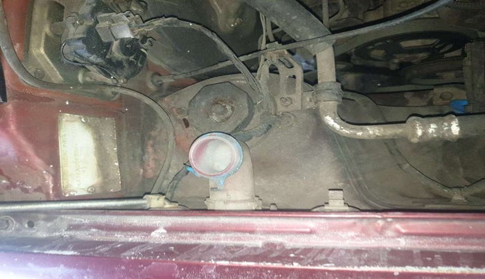 2014 Maruti Alto K10 VXI, Petrol, Manual, 32,217 km, Front windshield - Wiper bottle cap missing