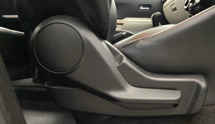2018 Maruti IGNIS ZETA 1.2 AMT, Petrol, Automatic, 48,151 km, Driver Side Adjustment Panel