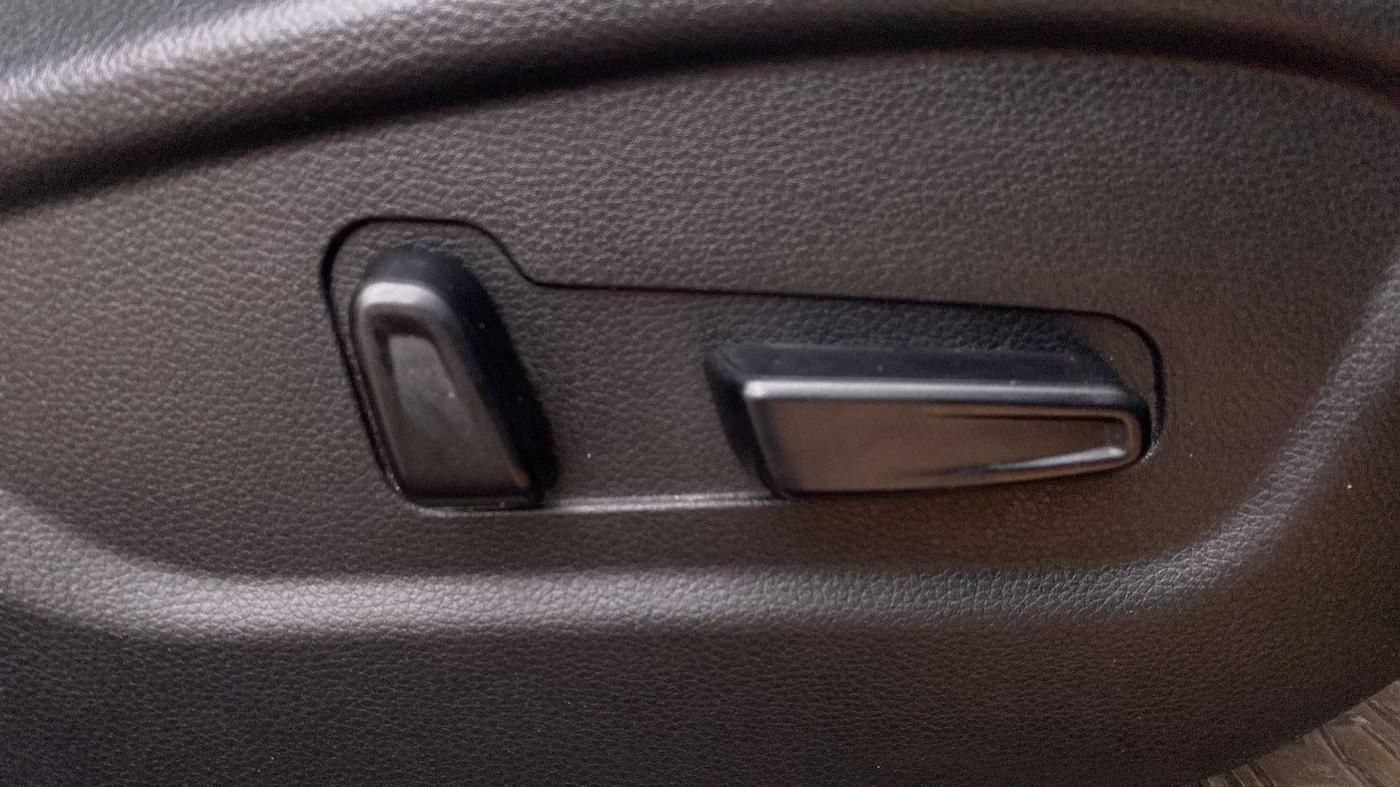 2019 KIA SELTOS GTX PLUS DCT 1.4 PETROL, Petrol, Automatic, 60,467 km, Driver Side Adjustment Panel