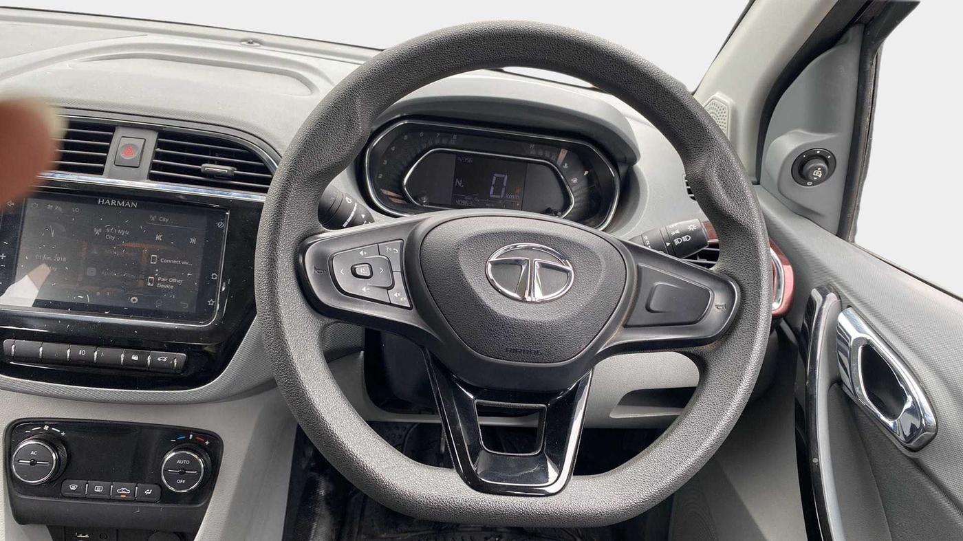 2021 Tata TIGOR XZA PLUS PETROL, Petrol, Automatic, 41,050 km, Steering Wheel Close Up