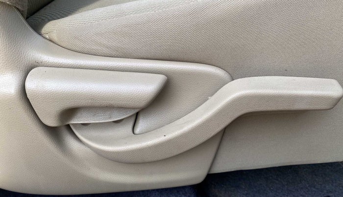 2015 Honda Brio S MT, Petrol, Manual, 30,891 km, Driver Side Adjustment Panel