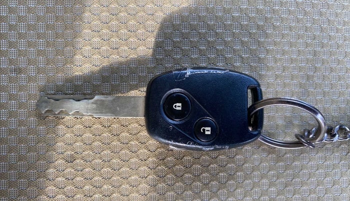 2015 Honda Brio S MT, Petrol, Manual, 30,891 km, Key Close Up