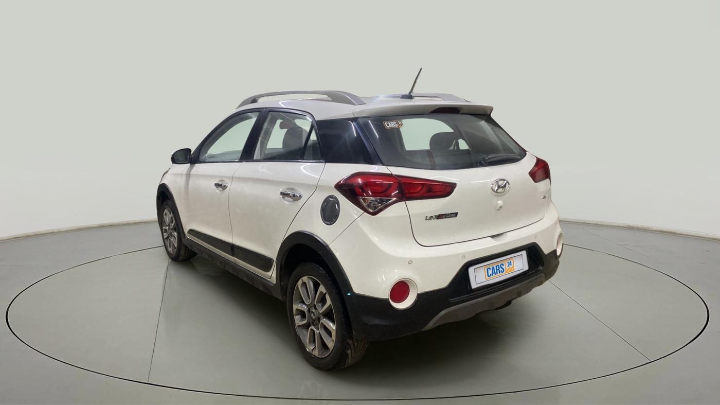 2015 Hyundai i20 Active 1.2 SX, Petrol, Manual, 1,16,673 km, Left Back Diagonal