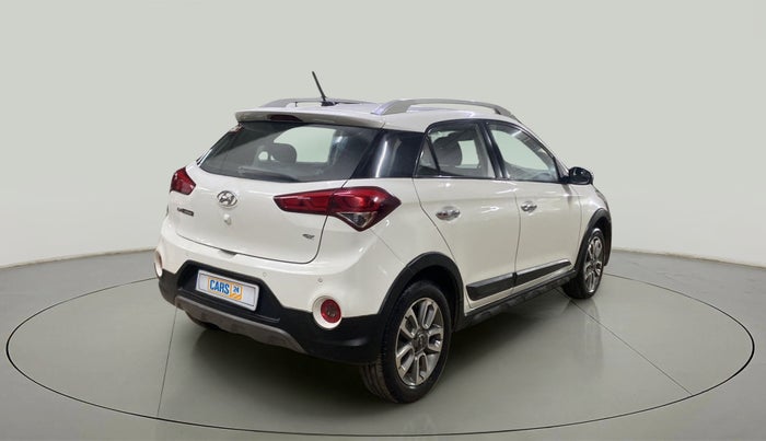 2015 Hyundai i20 Active 1.2 SX, Petrol, Manual, 1,16,673 km, Right Back Diagonal