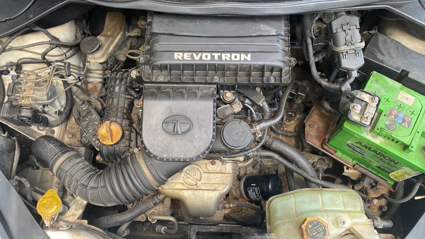 2017 Tata Tiago XZ PETROL, Petrol, Manual, 57,555 km, Open Bonet