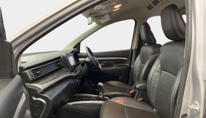 2020 Maruti XL6 ALPHA AT, Petrol, Automatic, 49,954 km, Right Side Front Door Cabin